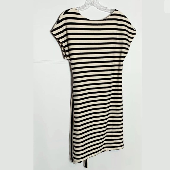 ✅SOLD-Saturday Sunday Anthro | Yael Dress Side Tie - Picture 4 of 7